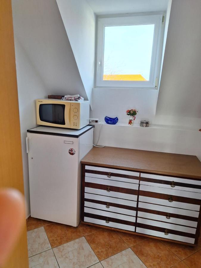 Pension Ovari Bük Exteriör bild