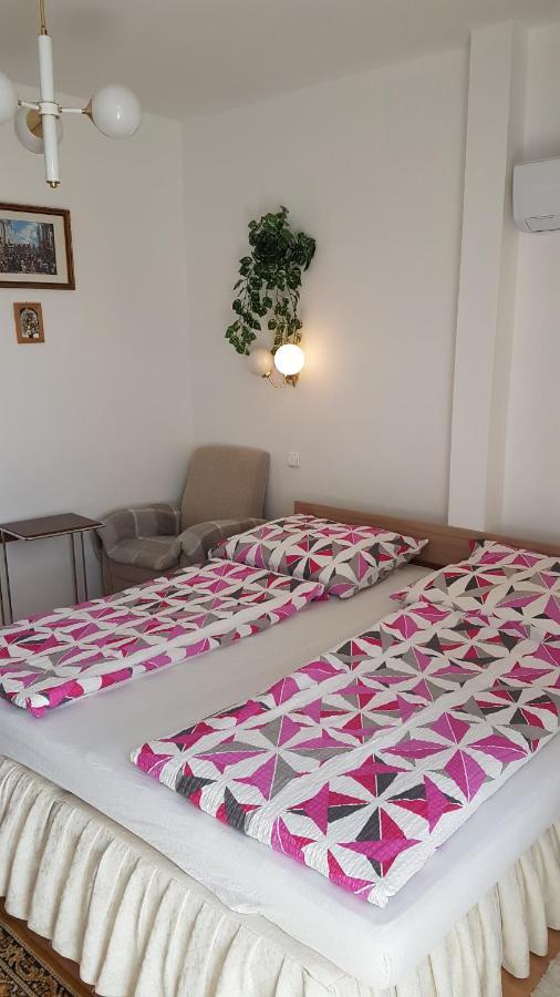 Pension Ovari Bük Exteriör bild